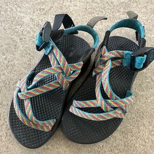 Kid Chaco sandals size 10